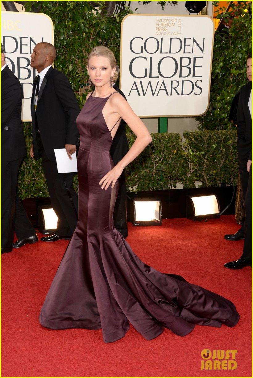 taylor-swift-golden-globes-2013-red-carpet-02