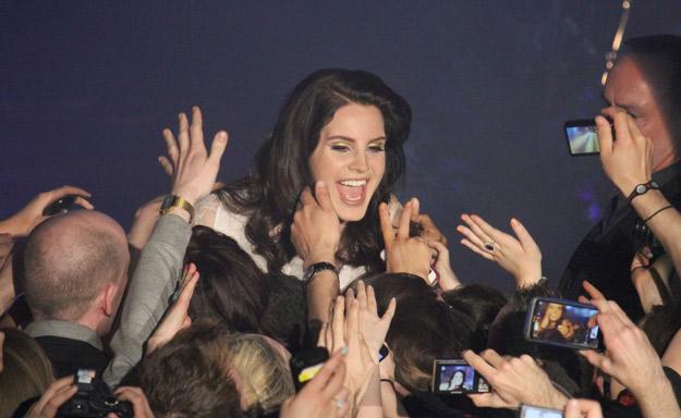 lana 2