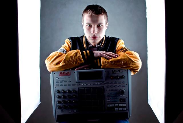 „Każdą chwilę staram się przekładać na poziom mojej muzyki” – wywiad z South Blunt System „Każdą chwilę staram się przekładać na poziom mojej muzyki” – wywiad z South Blunt System