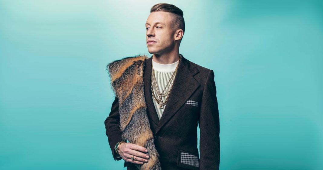 Macklemore wystąpił w warszawskim Torwarze. Relacja Doroty Kutnik Macklemore wystąpił w warszawskim Torwarze. Relacja Doroty Kutnik