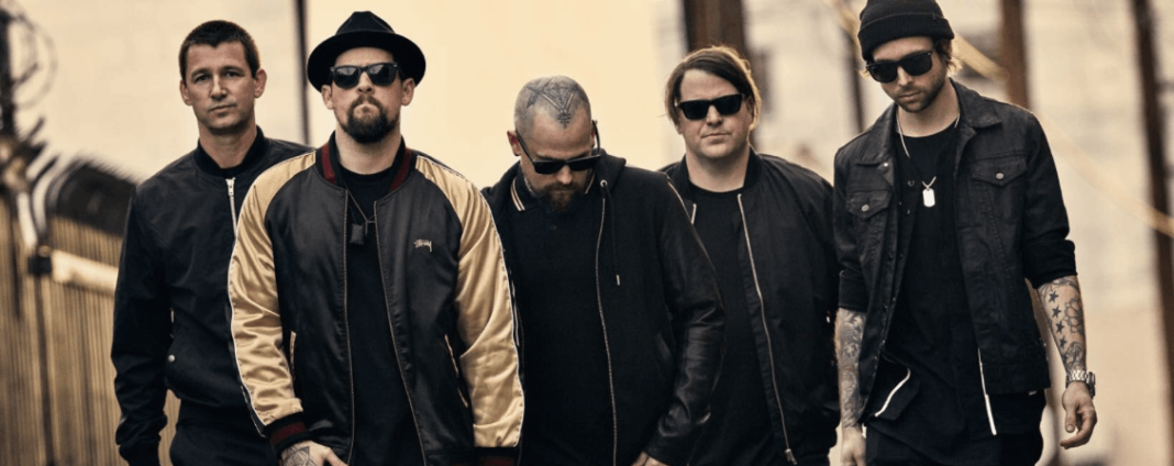 Trochę świeżości, dużo nostalgii. Good Charlotte wystąpili w Warszawie. Relacja Izabeli Zadury Trochę świeżości, dużo nostalgii. Good Charlotte wystąpili w Warszawie. Relacja Izabeli Zadury