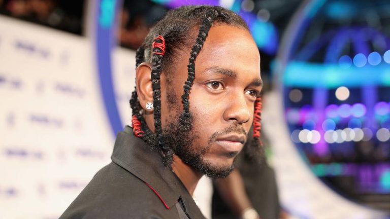 Super Bowl Halftime Show, czyli Kendrick Lamar uderza w Drake’a i Trumpa