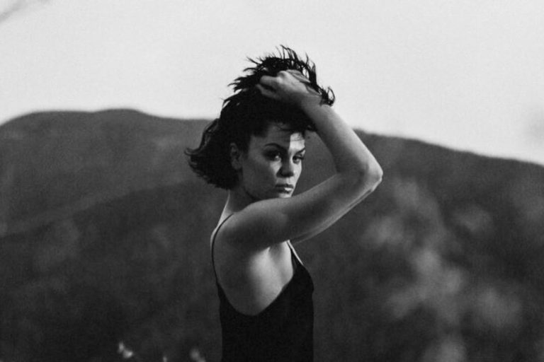 Jessie J żegna się z wytwórnią muzyczną po 17 latach współpracy