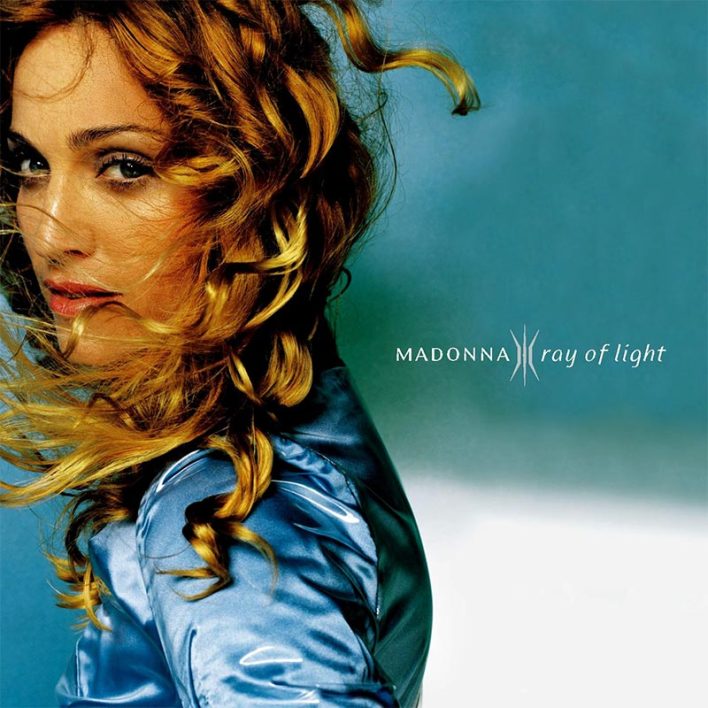 Królowa na sypiącym się tronie. Madonna we własnym cieniu. Część 1. Felieton Jakuba Kopanieckiego Królowa na sypiącym się tronie. Madonna we własnym cieniu. Część 1. Felieton Jakuba Kopanieckiego
