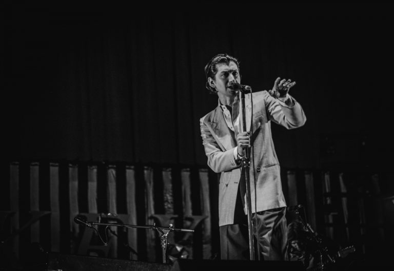 Arctic Monkeys ogłaszają europejską trasę koncertową