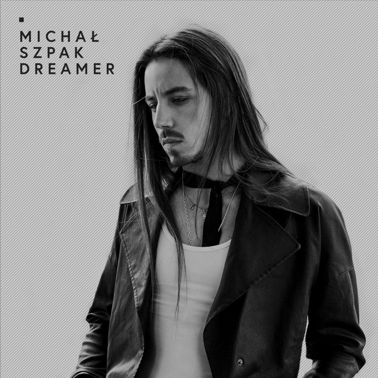 Michał Szpak debiutuje na szczycie najchętniej kupowanych albumów w Polsce