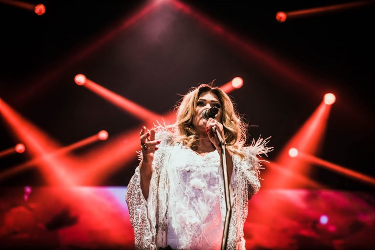 Wielkie piramidy, rock i osiem gwiazdek, czyli trochę o nowej trasie zespołu Bajm
