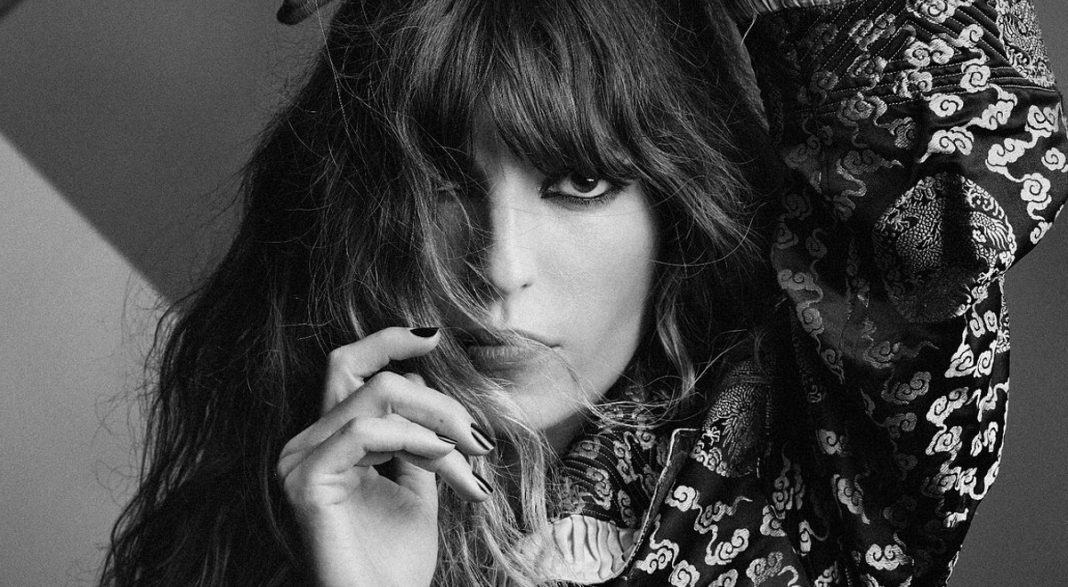 „Wyrobiłam sobie taką pozycję, w której nie jestem zależna od żadnego mężczyzny”. Wywiad z Lou Doillon „Wyrobiłam sobie taką pozycję, w której nie jestem zależna od żadnego mężczyzny”. Wywiad z Lou Doillon