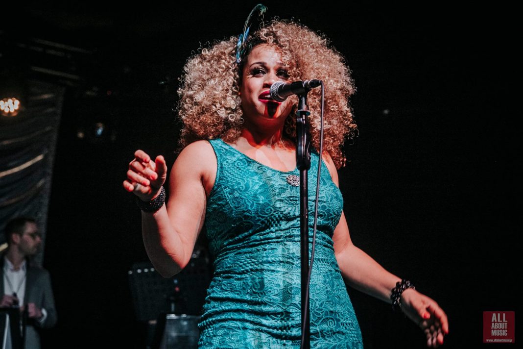Retro Poznań czyli Postmodern Jukebox w B17. Fotorelacja Katarzyny Mieszawskiej Retro Poznań czyli Postmodern Jukebox w B17. Fotorelacja Katarzyny Mieszawskiej