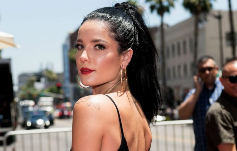 Halsey oficjalnie ogłasza swój muzyczny powrót