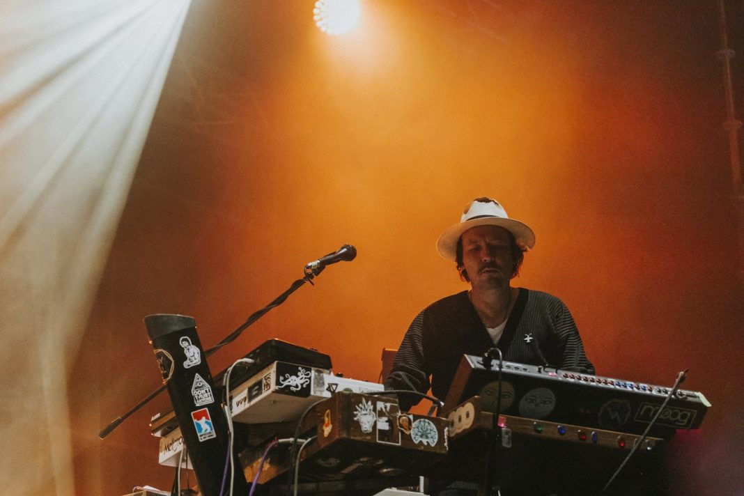 Smolik, Mikromusic oraz Skubas we wspólnym projekcie Smolik, Mikromusic oraz Skubas we wspólnym projekcie