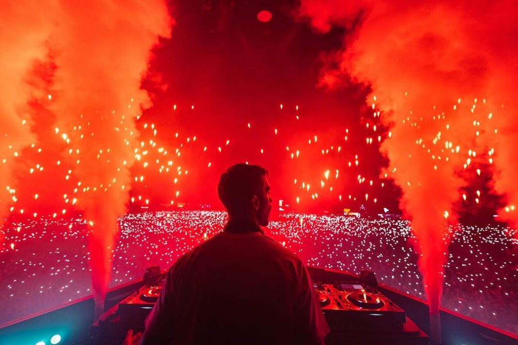 Genialny Macklemore, niezawodny Post Malone i słowa wsparcia dla świata LGBT. KLF 2019 dobiegł końca. Relacja Piotra Sadowskiego Genialny Macklemore, niezawodny Post Malone i słowa wsparcia dla świata LGBT. KLF 2019 dobiegł końca. Relacja Piotra Sadowskiego