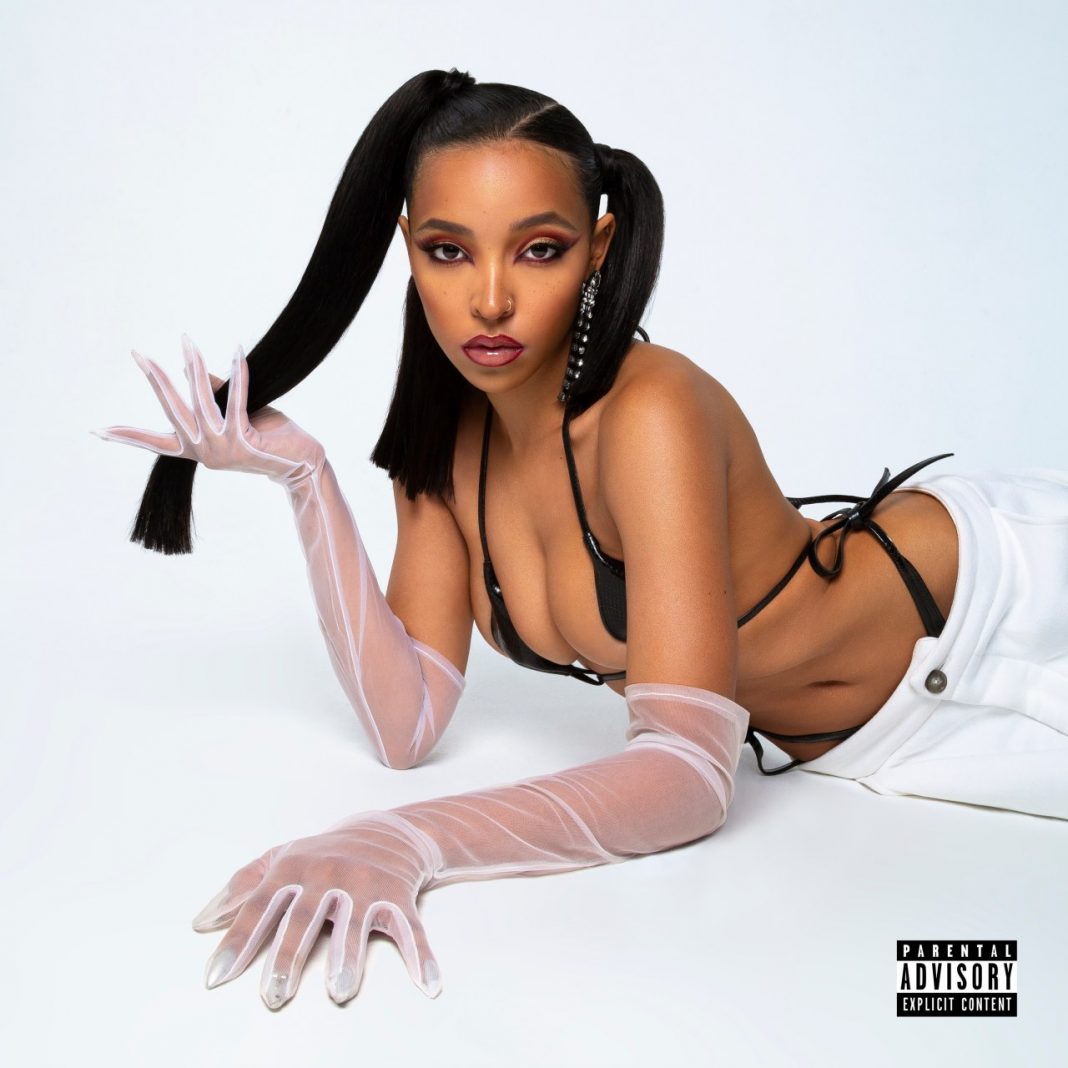Tinashe prezentuje singiel „Pasadena” Tinashe prezentuje singiel „Pasadena”