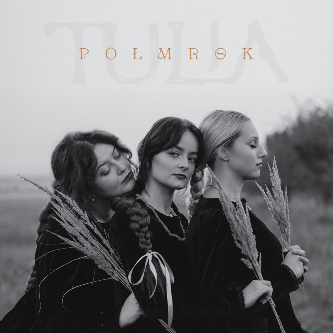 Tulia – Półmrok (2021), recenzja Christiana Cieślaka Tulia – Półmrok (2021), recenzja Christiana Cieślaka