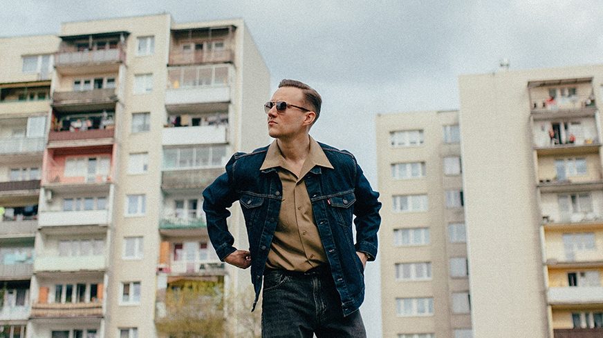 Mrozu wydał nowy singiel wraz z teledyskiem Mrozu wydał nowy singiel wraz z teledyskiem