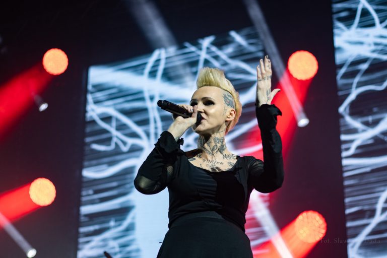 Agnieszka Chylińska prezentuje teledysk do kolejnego singla