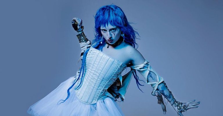 Ashnikko z pierwszym singlem promocyjnym serialu „Arcane”