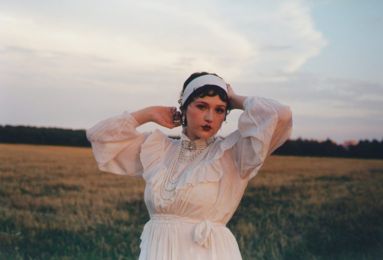 Karin Ann kończy rok 2024 interpretacją „Wicked Game”