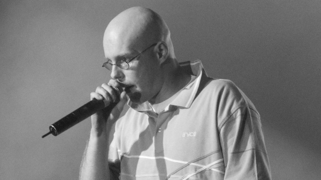 Odszedł Pono. Pożegnanie z legendą, która zbudowała fundamenty polskiego hip-hopu Odszedł Pono. Pożegnanie z legendą, która zbudowała fundamenty polskiego hip-hopu